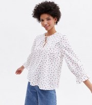 New Look White Ditsy Floral Scallop Collar Blouse